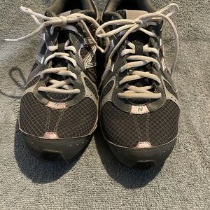 Ladies Size US 11 New Balance Running Shoe